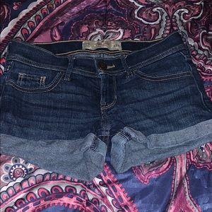Low rise dark blue Hollister shorts